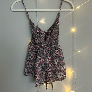 Floral flowy top 💐🩷🌸